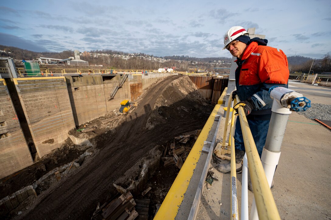 charleroi construction
