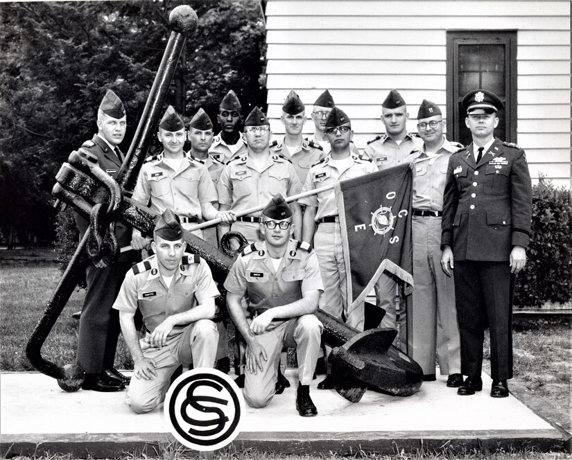 Soldiers pose for a photo.