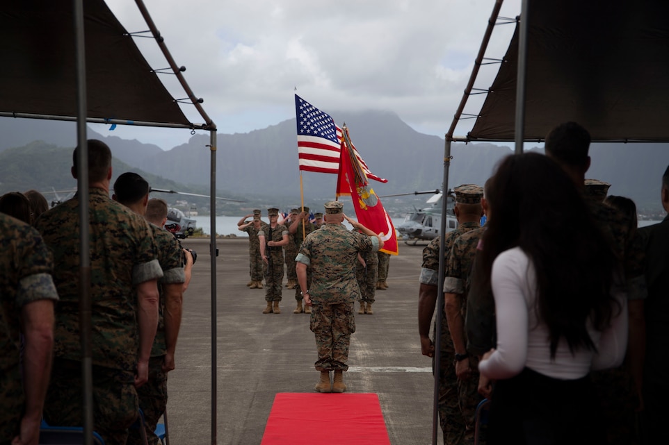 U.S. Marine Corps Deactivates Marine Light Attack Helicopter Squadron ...