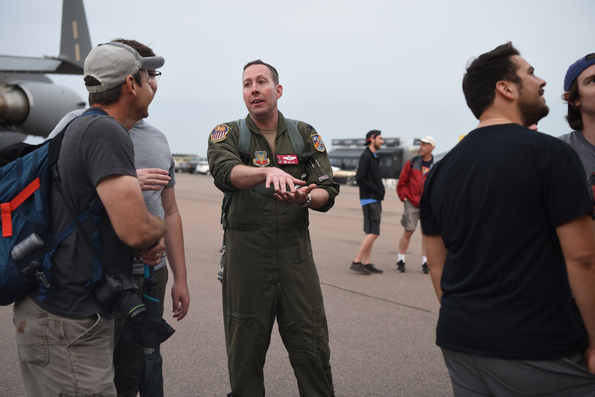 Members of the 337th Test and Evaluation Squadron speak to Sun ‘n Fun Aerospace Expo attendees at the Lakeland Linder International Airport in Lakeland, Florida, April 9, 2022. The expo started in 1974 as a fly-in for sport aviation enthusiasts and now has grown to one of the largest air shows in the world. As part of its anniversary, the expo highlighted the B-1B Lancer as one of its top static displays. (U.S. Air Force photo by Staff Sgt. Holly Cook)