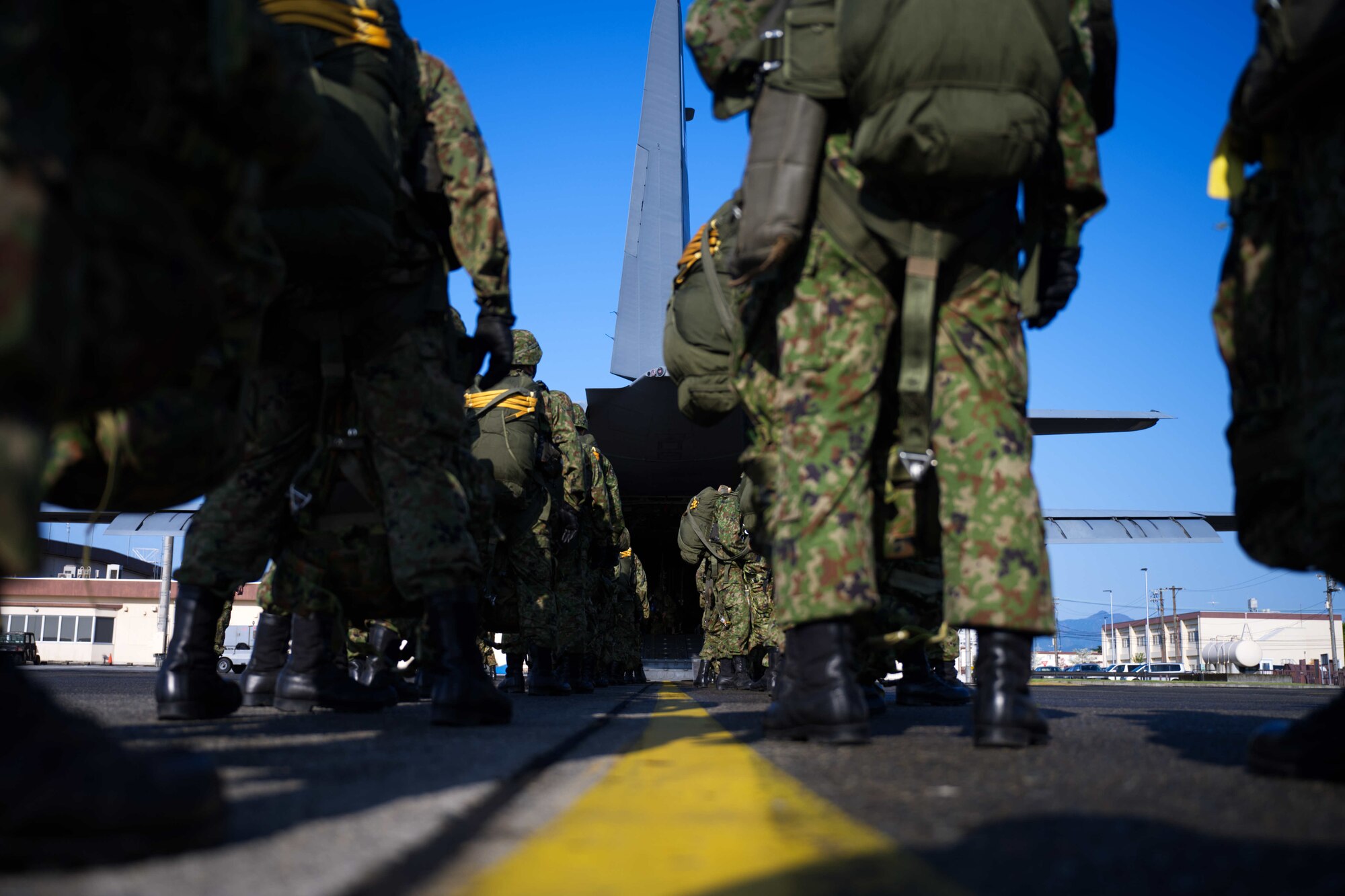 JGSDF members board C-130J.