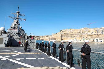 USS Ross (DDG 71) enters port in Valletta, Malta.