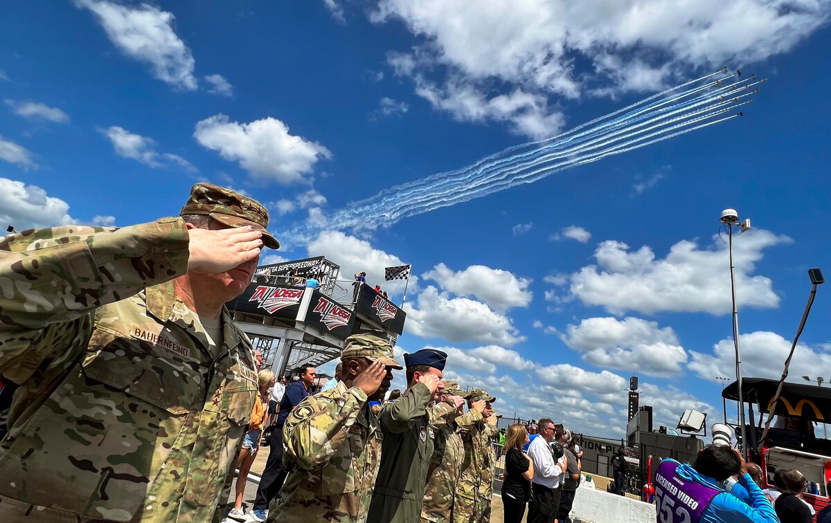 Airman paint scheme design at Talladega