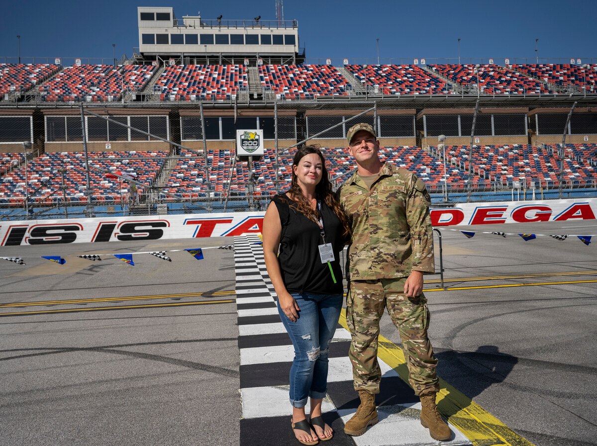 Airman paint scheme design at Talladega