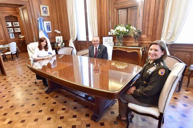 The commander of U.S. Southern Command, Army Gen. Laura Richardson, meets with Vice President Cristina Fernández de Kirchner to discuss bilateral cooperation.