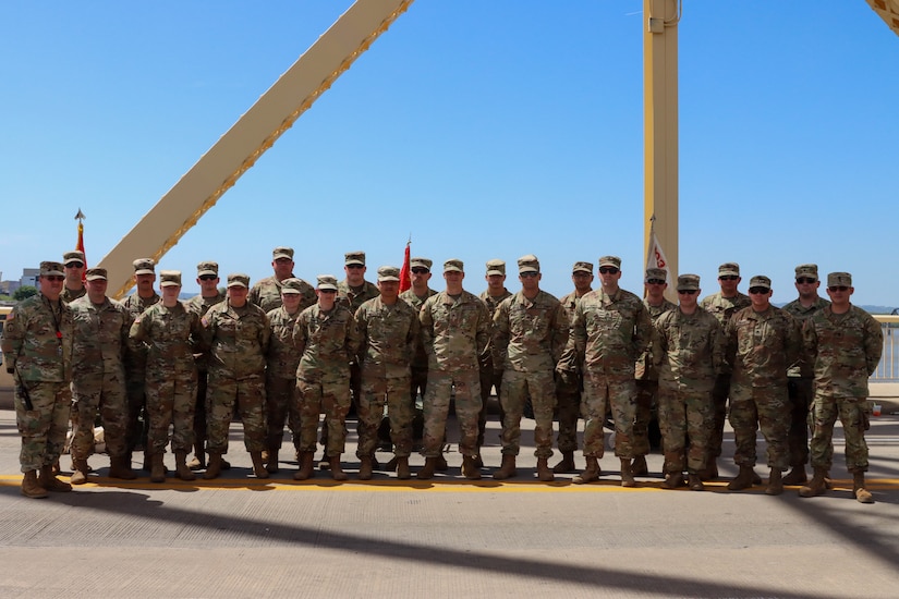 University of Louisville honors Kentucky Air Guardsmen during U of