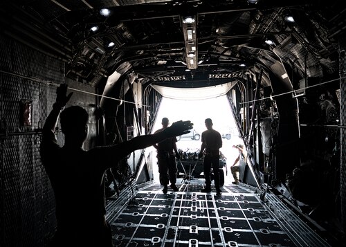 Photo of Airmen performing FARP tasks