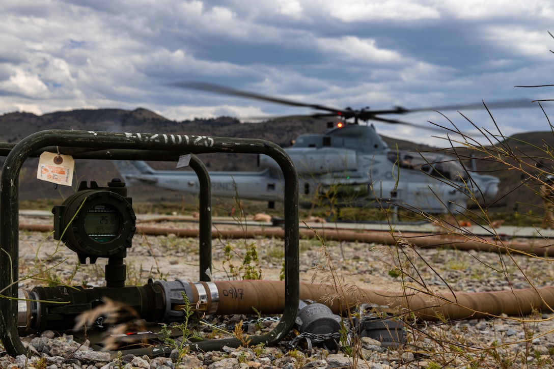MAG-41 deploys Tactical Air Ground Refueling System during Expeditionary Advanced Base Operations scenario during ITX 4-22