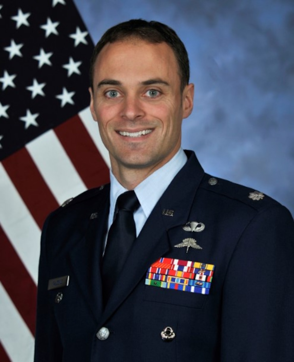 LIEUTENANT COLONEL JEFFREY T. FALCONE Official Photo