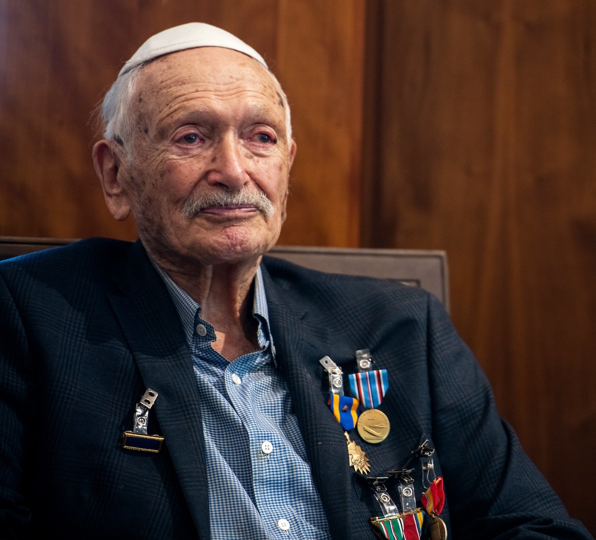 World War II pilot receives long-overdue medals, recognition