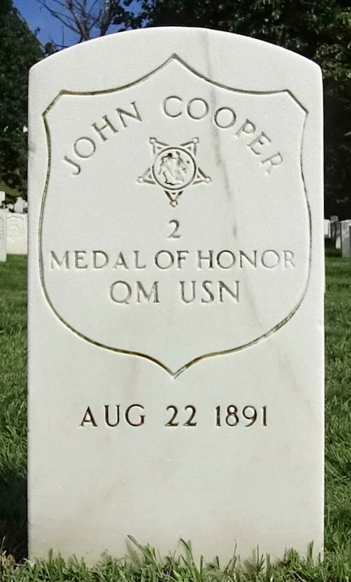 Image of a gravestone.