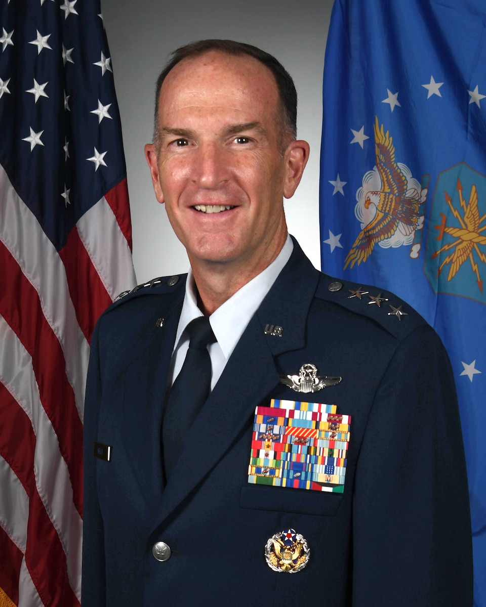 This is the official portrait for Lt. Gen. John P. Healy.