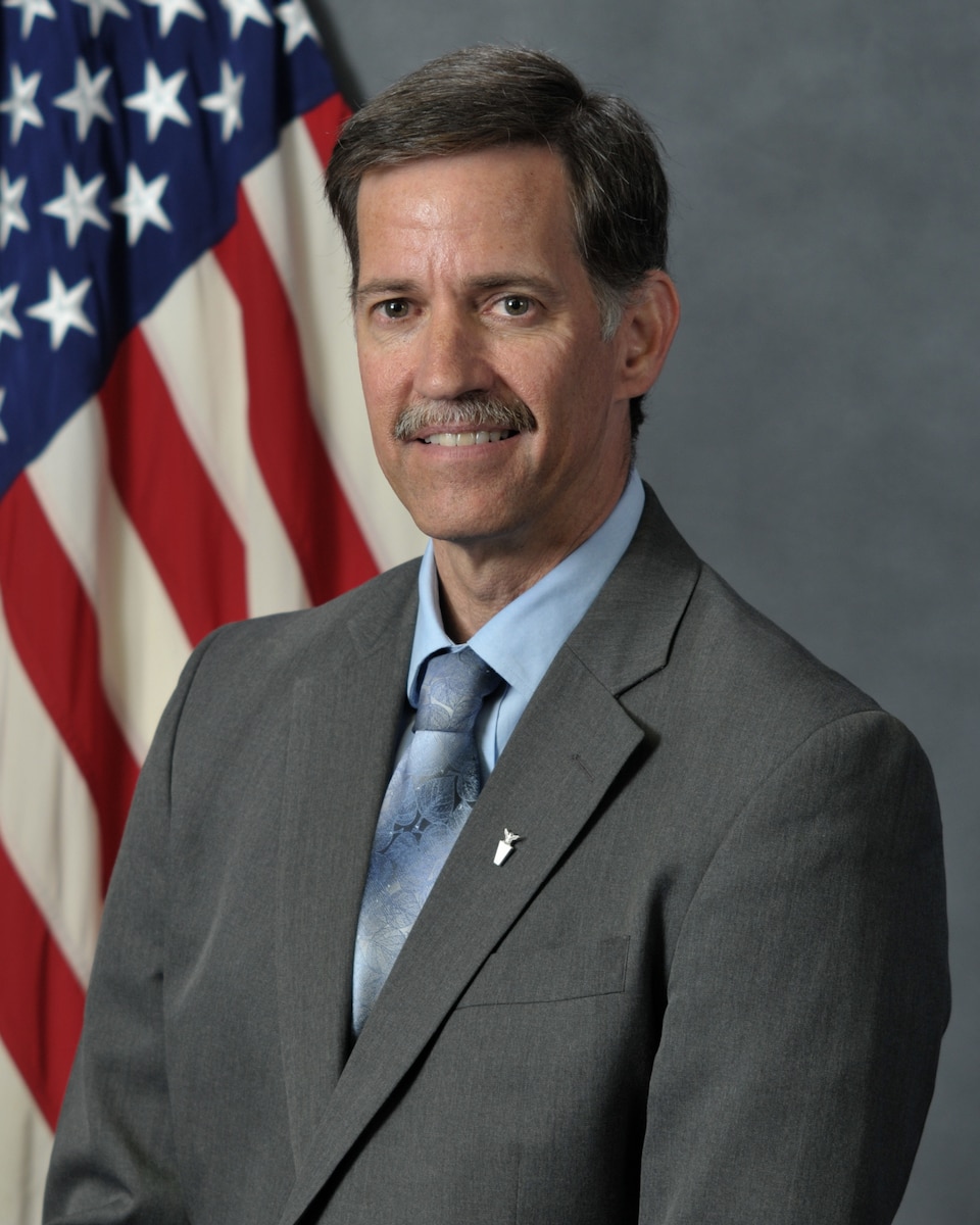 Official Photo of Dr. Thomas A. Spencer, Air Force Operational Test and Evaluation Center Executive Director.