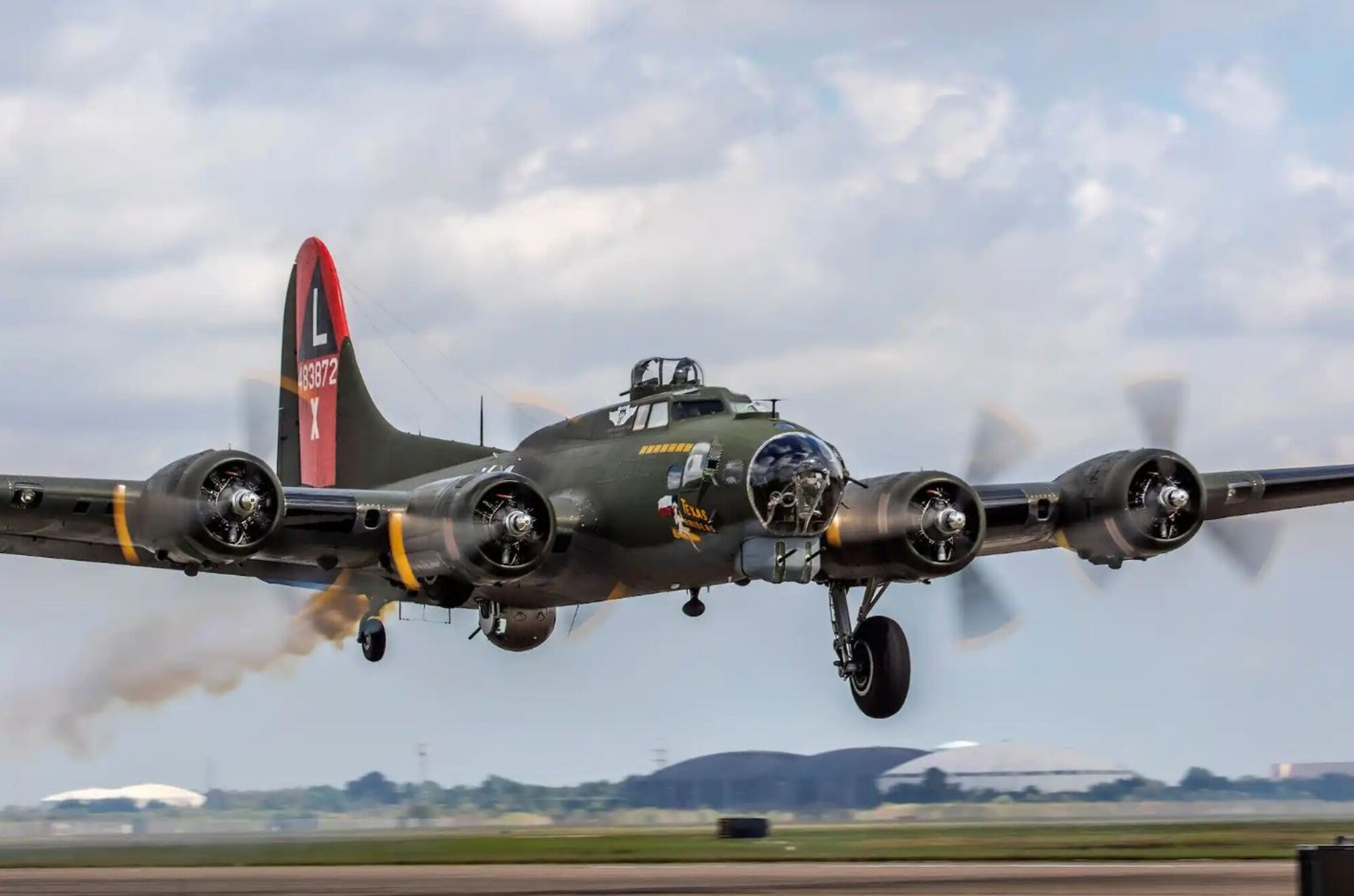 B-17 “Flying Fortress” (Texas Raiders)