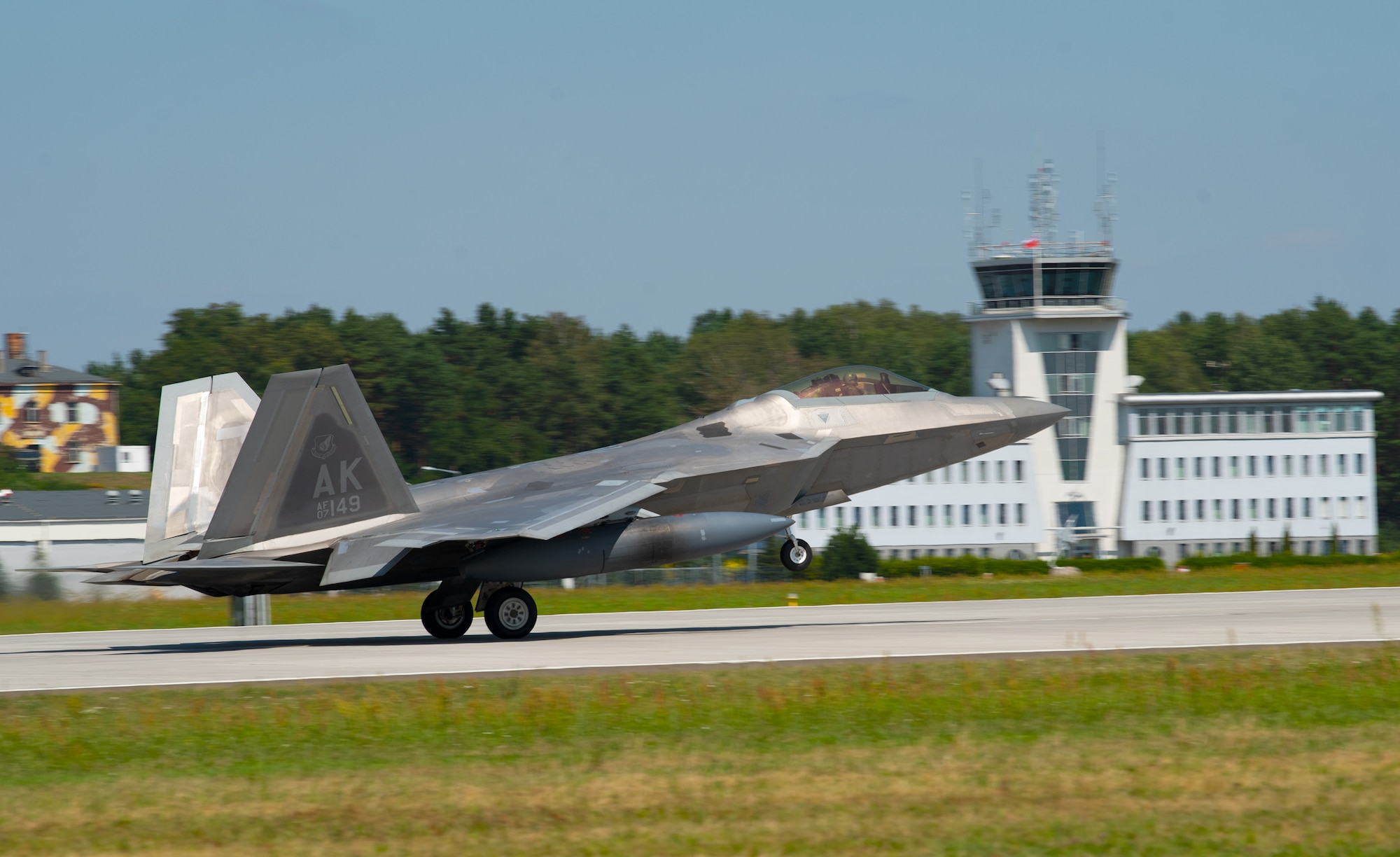 U.S. Air Force’s F-22 Raptor  has arrived to the 32nd Tactical Air Base, Łask, Poland, to support NATO Air Shielding.