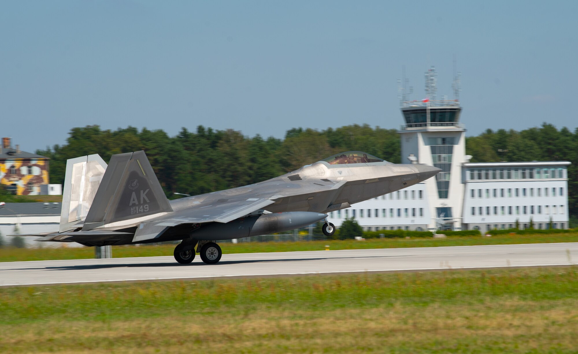U.S. Air Force’s F-22 Raptor  has arrived to the 32nd Tactical Air Base, Łask, Poland, to support NATO Air Shielding.