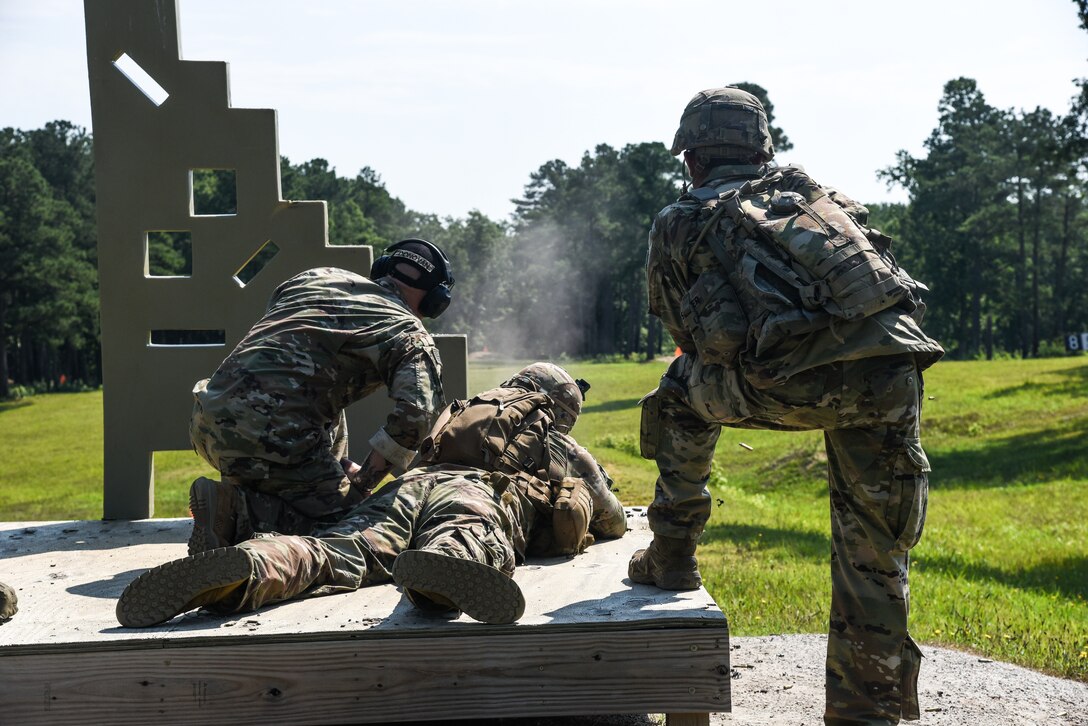 U.S. National Guard Soldiers from across the nation train on the M249 light machine gun July 16, 2022, during an 11B Infantry Transition Course, taught by cadre assigned to the 183rd Regiment, Regional Training Institute at Fort Pickett, Virginia. Over the course of three weeks, the Soldiers enrolled in the course will learn basic infantry skills and, upon successful completion of course requirements, gradate the course with the 11B Infantryman military occupational speciality. (U.S. Army National Guard photo by Sgt. 1st Class Terra C. Gatti)