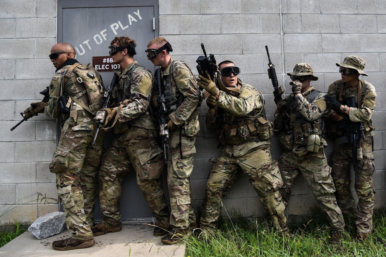 U.S. Army National Guard Soldiers conquer the culminating training event on the way to earning the 11B Infantryman military occupational speciality July 27, 2022, at Fort Picket, Virginia. The Soldiers repeatedly worked their way through an urban training site using dry fire before donning protective gear and utilizing simulation rounds against opposing forces as they secured the site. The exercise was part of the three-week 11B Infantry Transition Course, taught by cadre assigned to the 183rd Regiment, Regional Training Institute. The course brought together more than 20 Soldiers from across the nation to learn basic infantry skills at the junior Soldier and noncommissioned officer level. (U.S. Army National Guard photo by Sgt. 1st Class Terra C. Gatti)