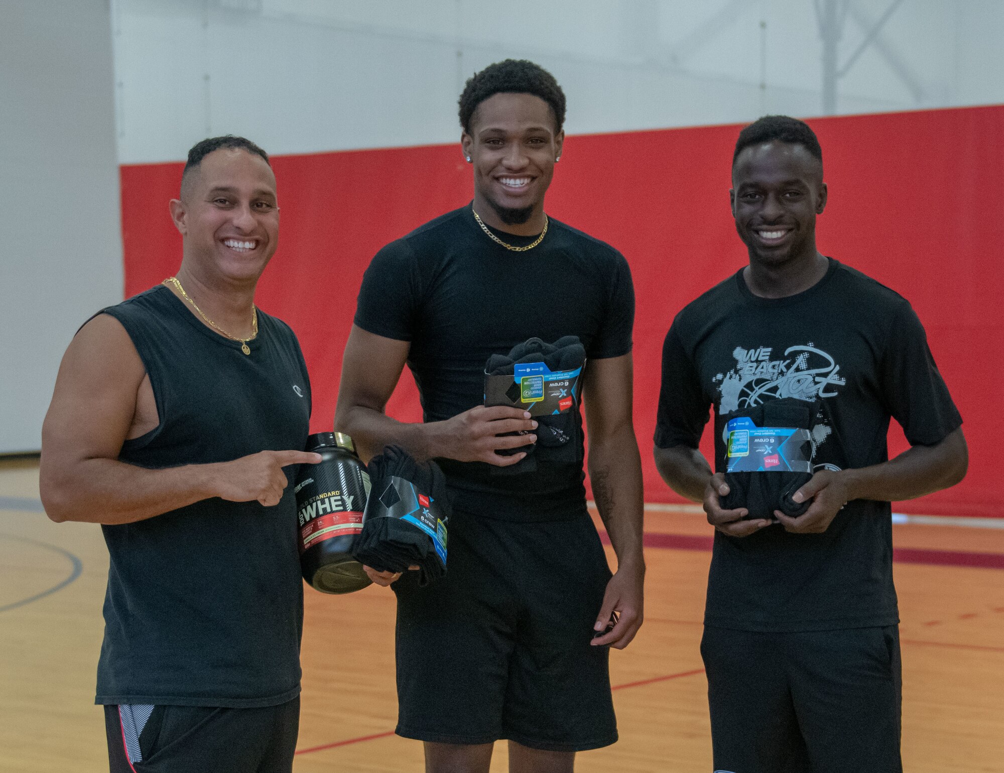 Winners of contest pose for photo