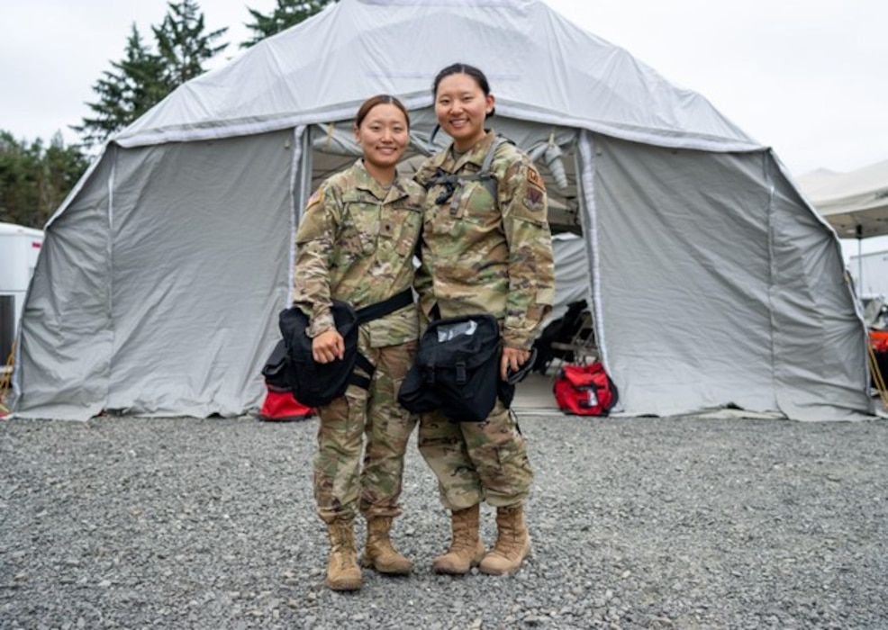 Two service members posing for a photo.