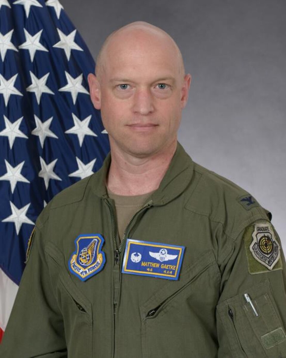 Official photo of Colonel Matthew C. Gaetke