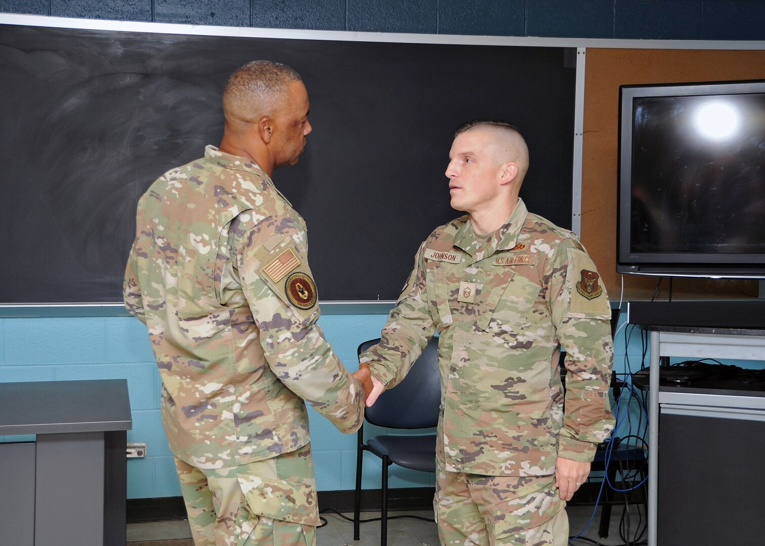 AFRC Command Chief visits 433rd TRS