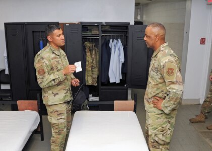 AFRC Command Chief visits 433rd TRS