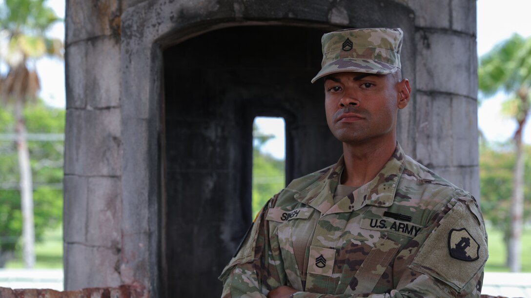 U.S. Army Reserve Soldier from Puerto Rico unique among Expert Soldier Badge recipients