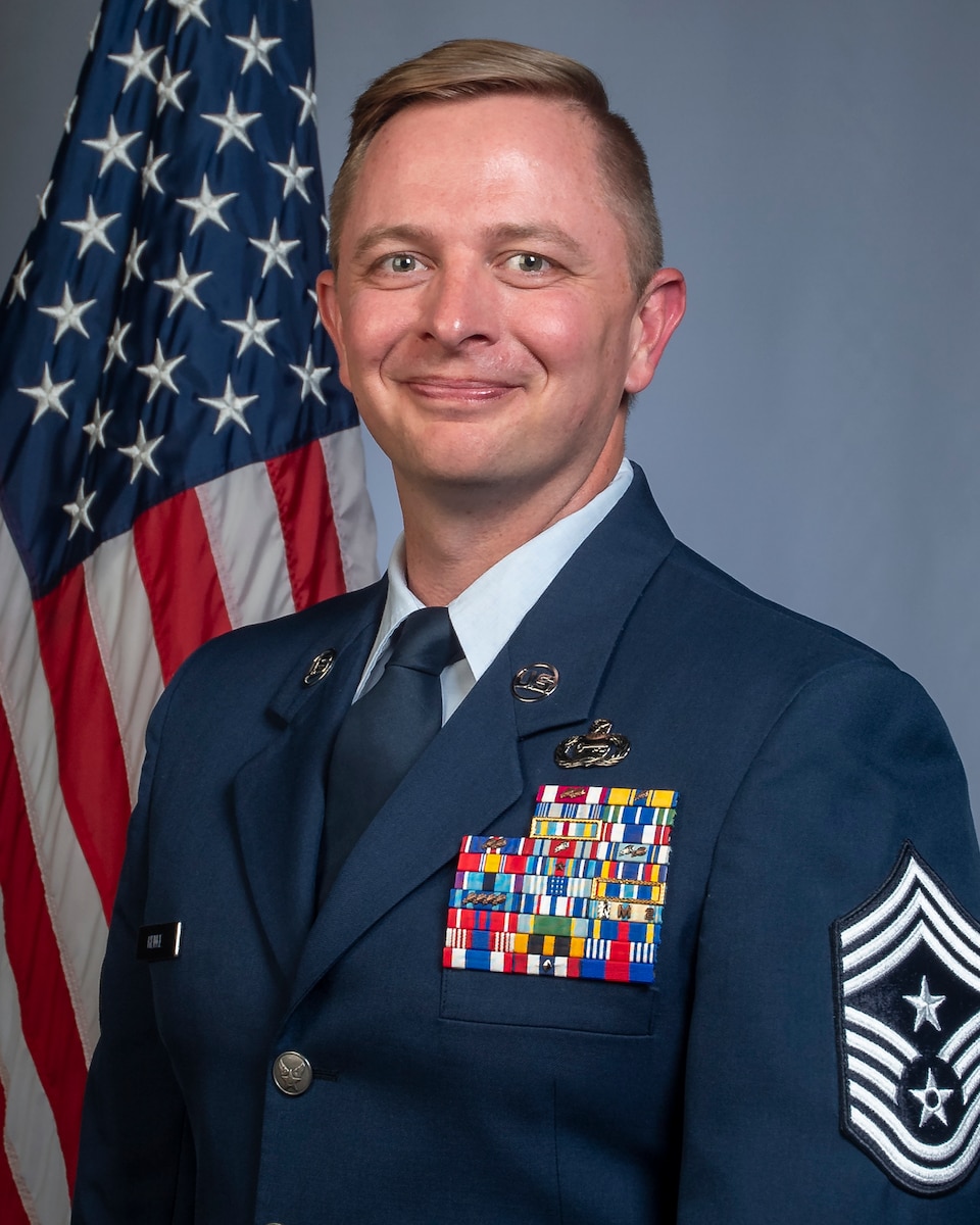 Official Air Force photo for Chief Master Sgt. Jason Henke. Henke is the command chief master sergeant for the Missouri Air National Guard's 131st Bomb Wing. (U.S. Air National Guard photo by Master Sgt. John E. Hillier)