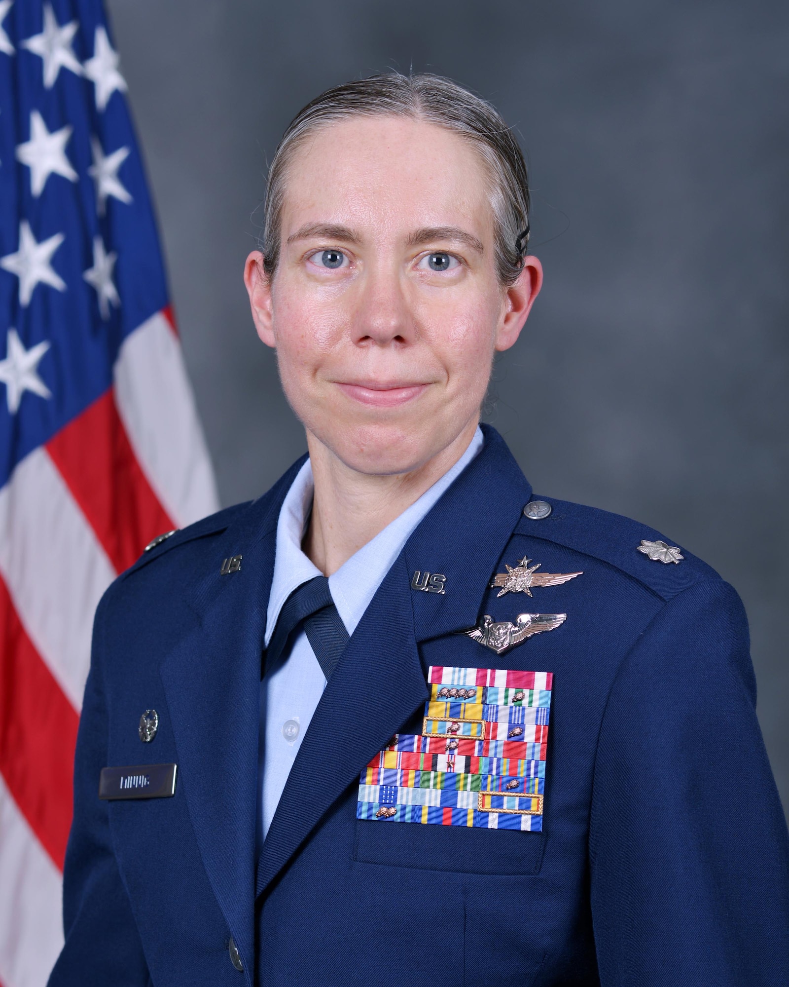 Official photo of Lt Col Minnig