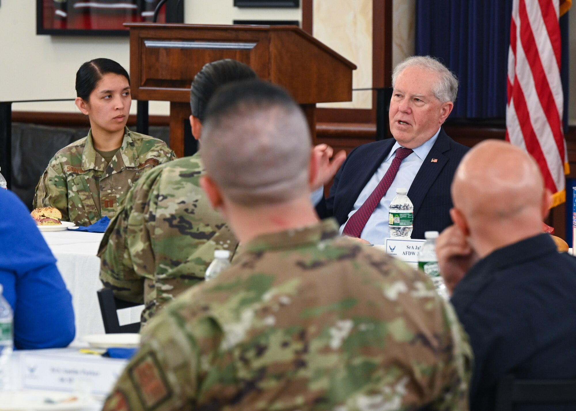image of military personnel