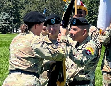 'Railsplitter' command hosts change of command