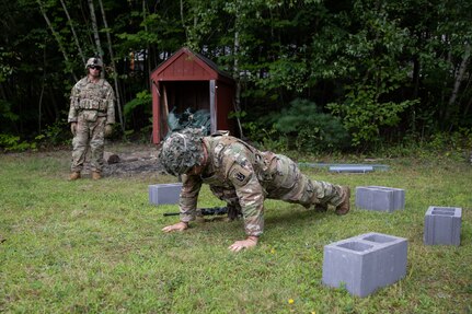 U.S. Army Soldiers of Alpha Company, 3rd Battalion, 172nd Infantry Regiment (Mountain), 86th Infantry Brigade Combat Team (Mountain), Vermont Army National Guard, participate in a stress shooting exercises at the Camp Ethan Allen Training Site in Jericho, Vt., Aug. 13, 2022.