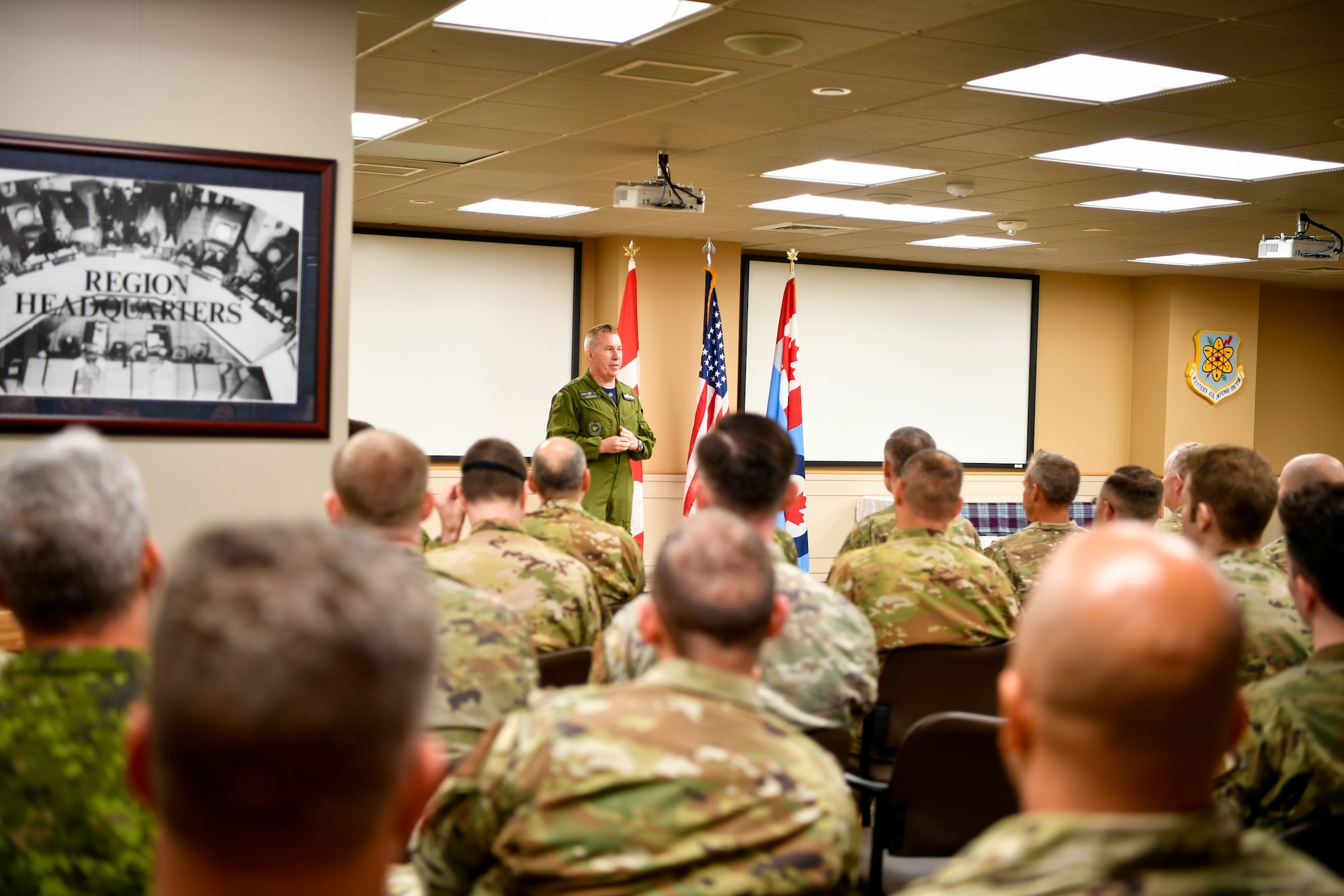 General talks with WADS members