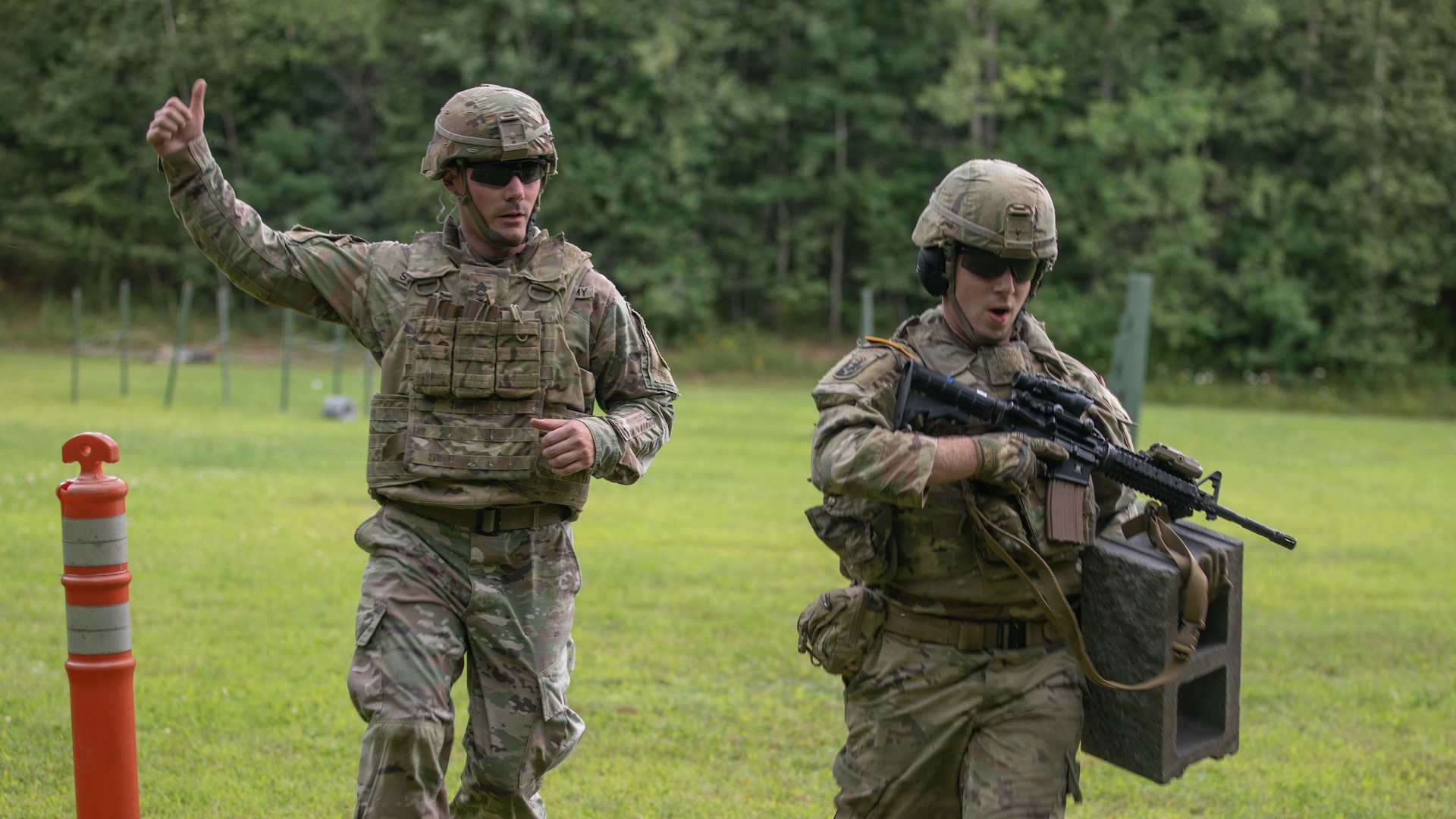 U.S. Army Soldiers of Alpha Company, 3rd Battalion, 172nd Infantry Regiment (Mountain), 86th Infantry Brigade Combat Team (Mountain), Vermont Army National Guard, participate in a stress shooting exercises at the Camp Ethan Allen Training Site in Jericho, Vt., Aug. 13, 2022.