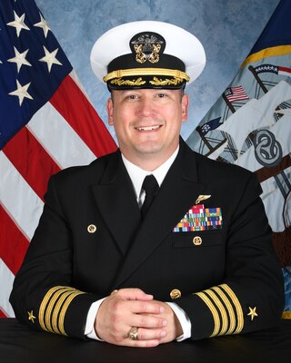 CO > Commander, Navy Region Southeast > Bio Detail