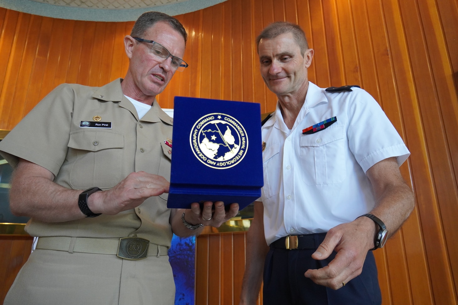 Brest, France —— Rear Adm. Ron Piret, Commander, Naval Meteorology and Oceanography Command, and staff members visited the Naval Hydrographic and Oceanographic Service (SHOM) in France, June 27, 2022. 



US and French officials came together to discuss ways both organizations can cooperate further in the European theater and globally in hydrography and oceanography.