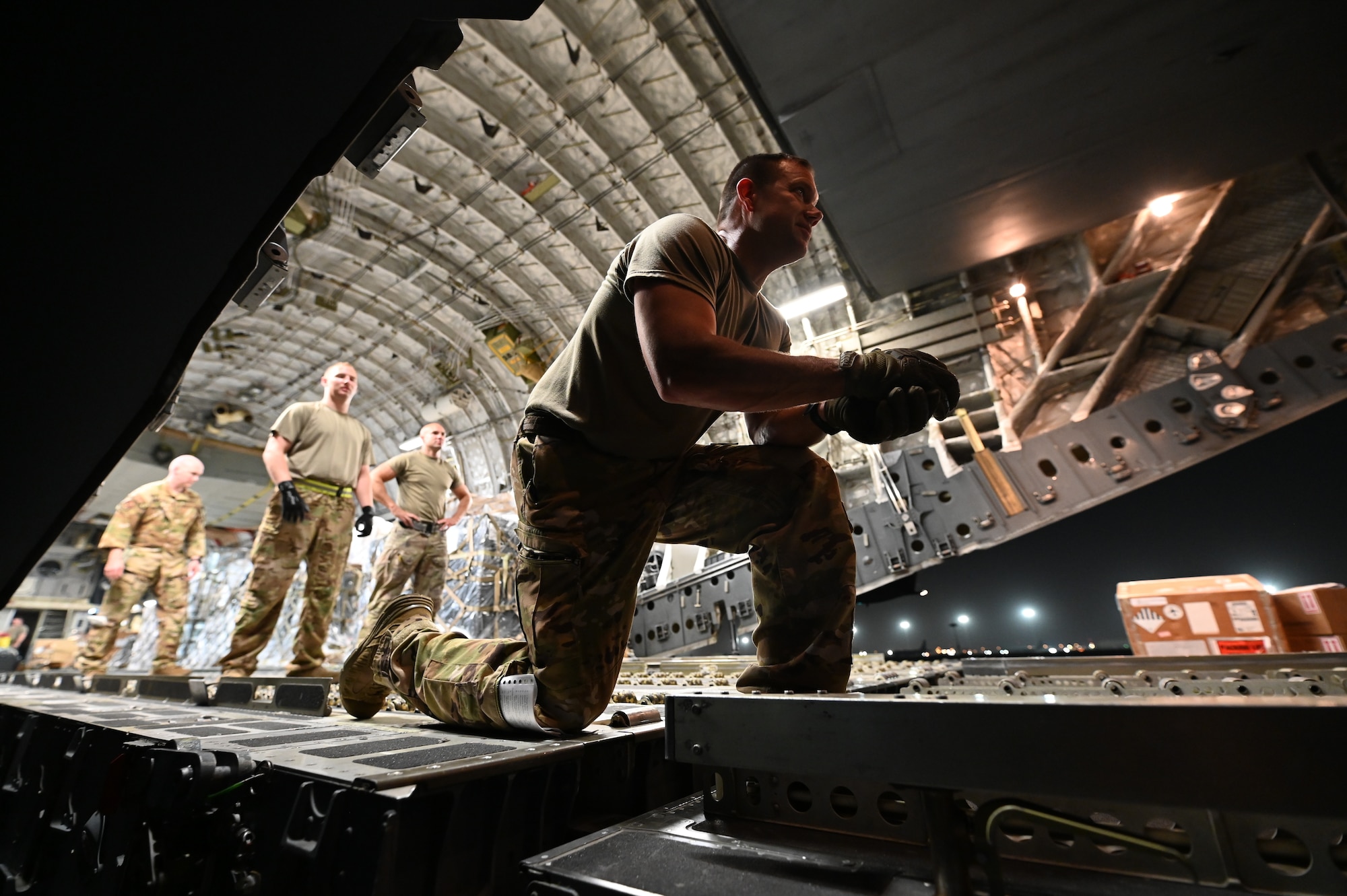 Loadmasters from the 155th Airlift Squadron, load cargo during the 164th Airlift Wing's weekly channel.


(U.S Air National Guard photo by Tech Sgt. Chelcee Arnold)