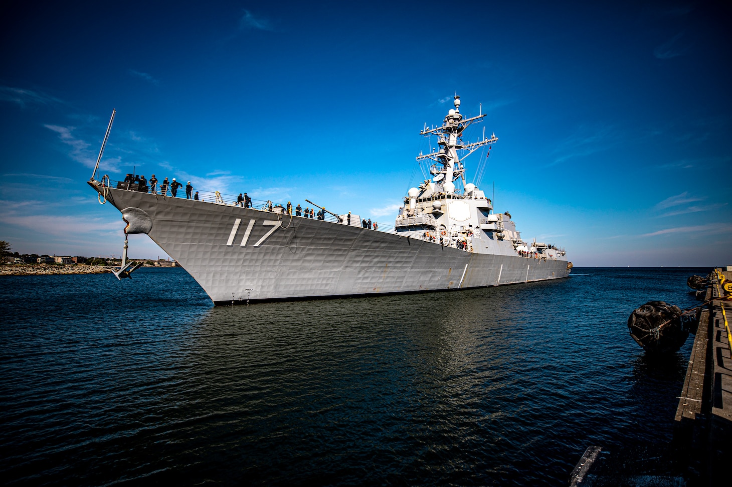 USS Paul Ignatius (DDG 117) Arrives in Tallinn, Estonia > U.S. Naval ...