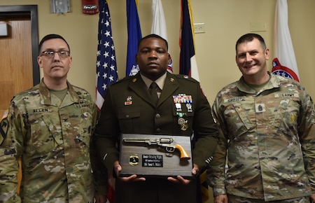 Soldier receives annual award