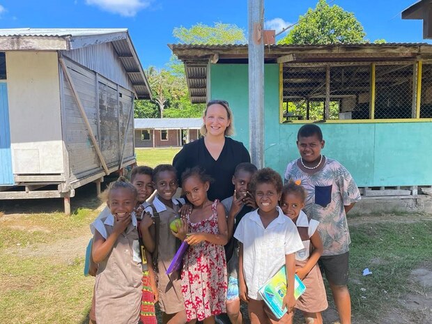 Dentists from Solomon Islands, Pacific Partnership Brush up on Universal Oral Health Concerns