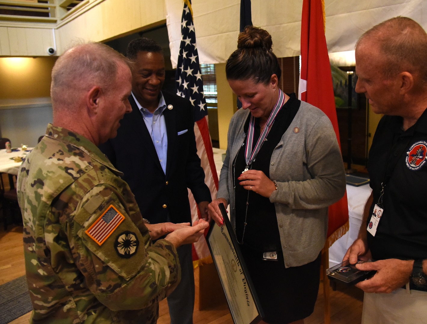 Senior leaders present awards to DMA employees at Fort Pickett