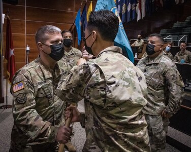 75th Innovation Command's Mountain View Group establishes presence during first-ever change of command ceremony