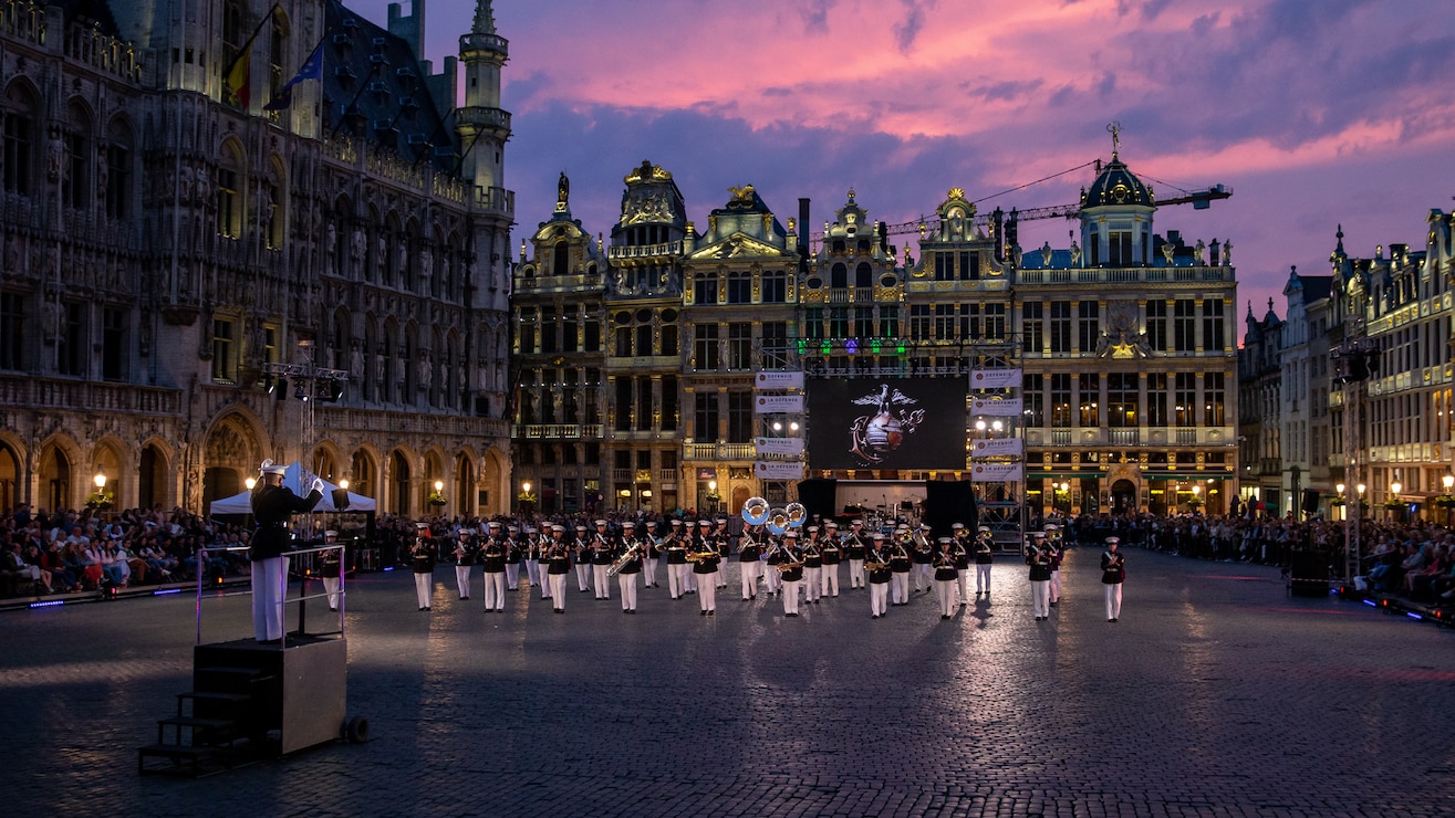 U.S. Marines with the 2d Marine Division Band perform during the Belgian Defence International Tattoo in Brussels, Belgium, June 4, 2022. This five-day festival is the first Belgian International Tattoo, which was originally planned to commemorate the 75th Anniversary of the Liberation of Belgium in 2020, but was postponed due to COVID-19. Participating military bands include the Belgian, French, Polish and American bands. (U.S. Marine Corps photo by Cpl. Jennifer E. Reyes)
