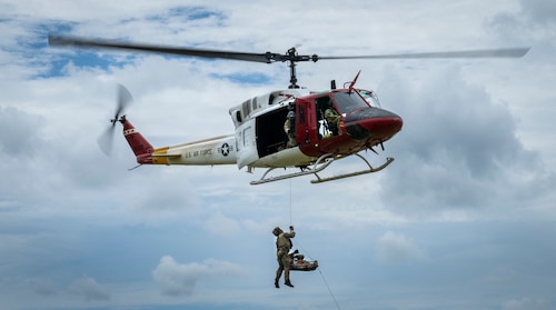 Eglin helo lifts special operators