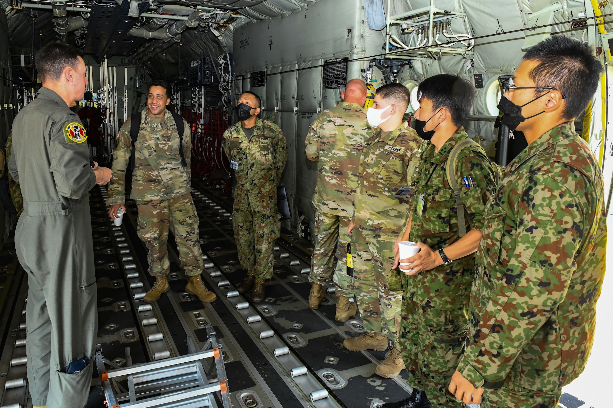 JGSDF visits Yokota during cooperative work program > Yokota Air Base ...