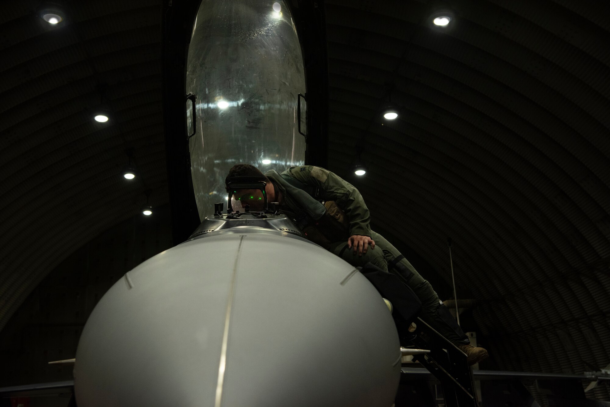 Capt. Shane Davern, 36th Fighter Squadron pilot, performs pre-flight checks on an F-16 Fighting Falcon before a training scenario at Osan Air Base, Republic of Korea, Aug. 15, 2022.