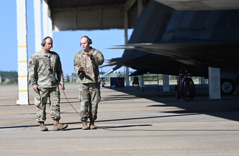 1st FW conducts MCA training on the flight line