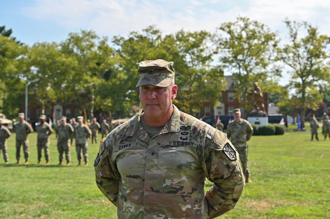 200th Military Police Command welcomes new commander