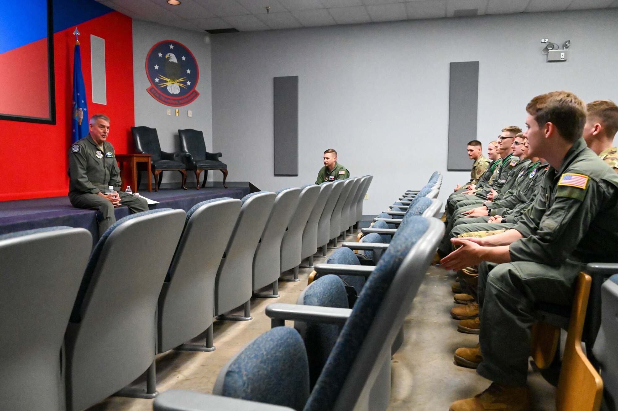 Wellness, health in focus during AMC commander visit